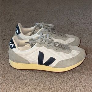 Veja women’s Gray and White Sneakers